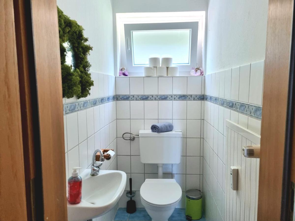 Lovely Spacious Apartment-80m2-old Style-tourist Area Apartment *